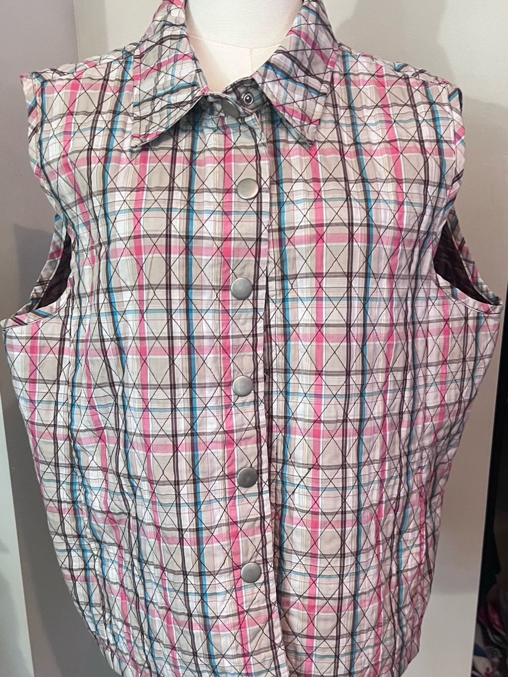 NY Collection Quilted Plaid Sleeveless Vest in Pink, Blue and Cream